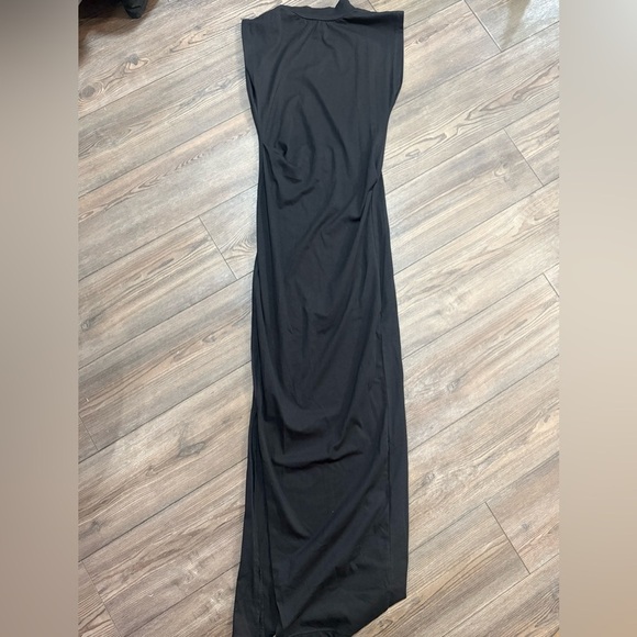 Boohoo Dresses & Skirts - Boohoo Black Cutout Mock Neck Sleeveless Maxi Dress NWT Size 12 US 8